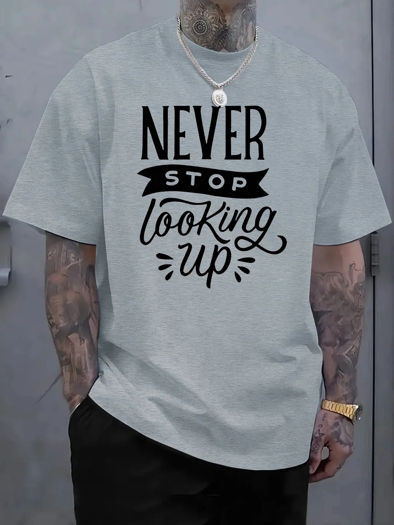 

Мужская хлопковая повседневная футболка с мотивационным принтом «Никогда не остановить» Обычная посадка Удобная рубашка с принтом из материала