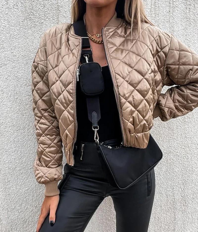 Luxury Woman Clothes Cropped Jacket Fashion Contrast Sequin Angel Wings Pattern Quilted Puffer Shorts Top Autumn Winter 2023 New