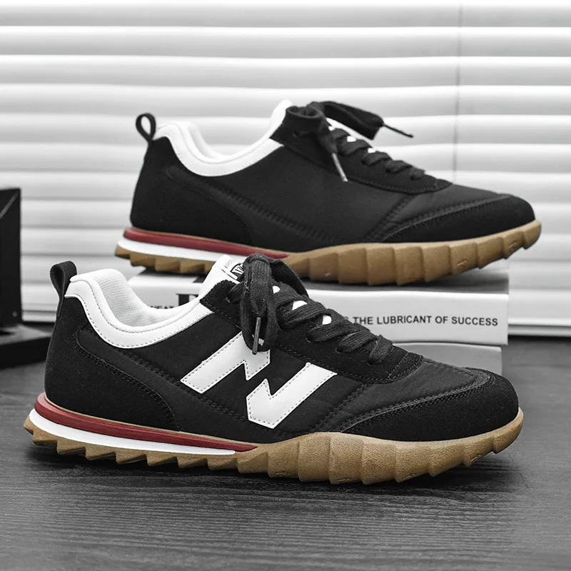 Men Sneakers Running Shoes Comfortable Jogging Shoe Red Green Designer Sneakers Athletic Luxury Shoes Breathable Casual Shoes