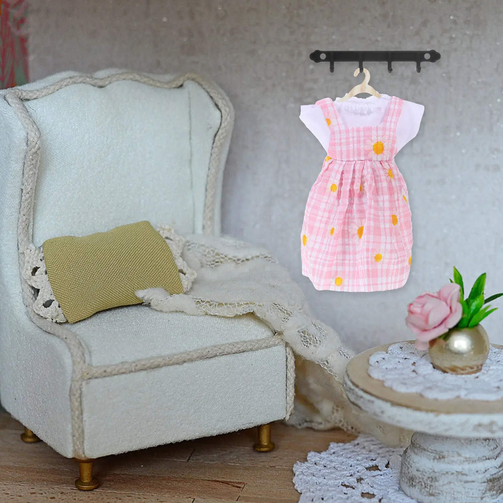 

2Pcs Mini Wall Hooks Alloy Small House Coat Rack Space Saving Hangers Decorative Miniature House Accessories