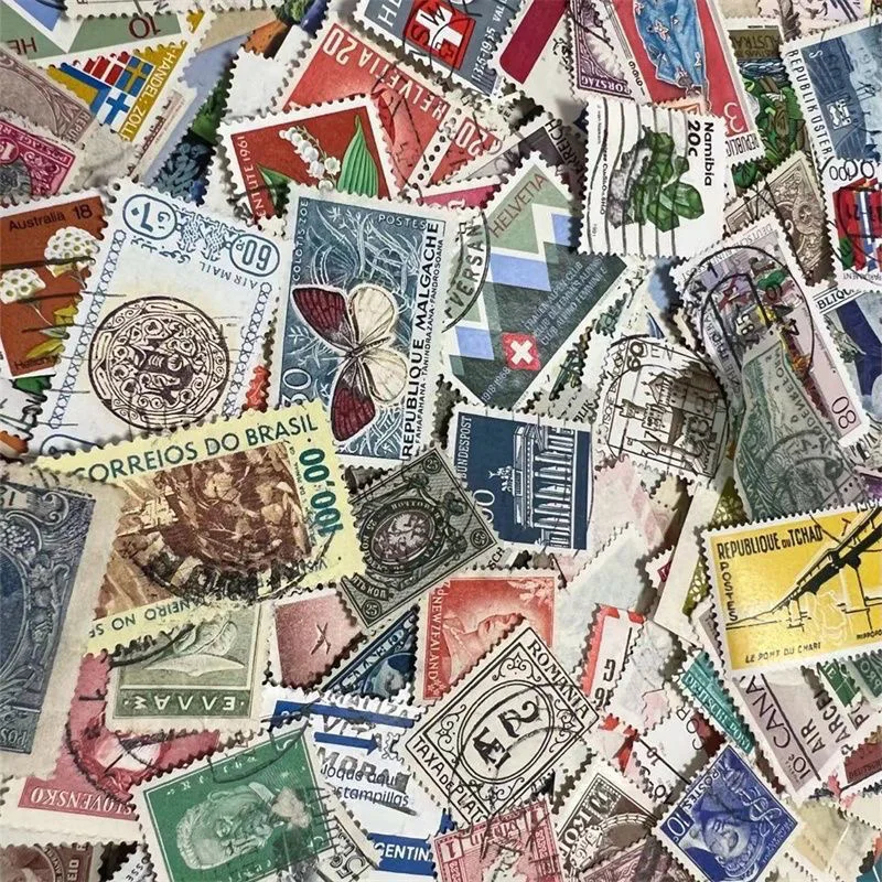 Germany Commen Postage Stamps 100 Pieces / Lot  All Different  with Post Mark Random