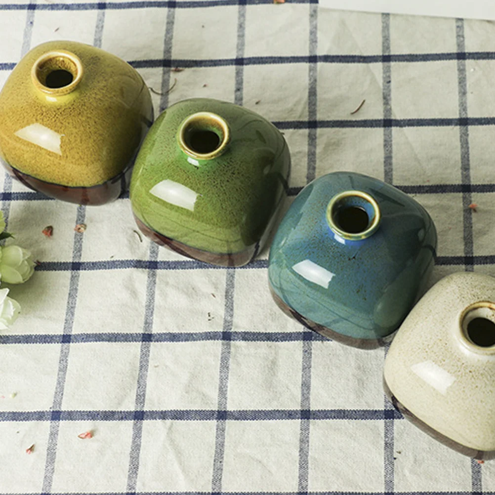 

4Pcs Ceramic Vase Mini Flower Arrangement Home Decoration Green Plant Anti-Slip Stable Modern Decorative Vases for Bedroom