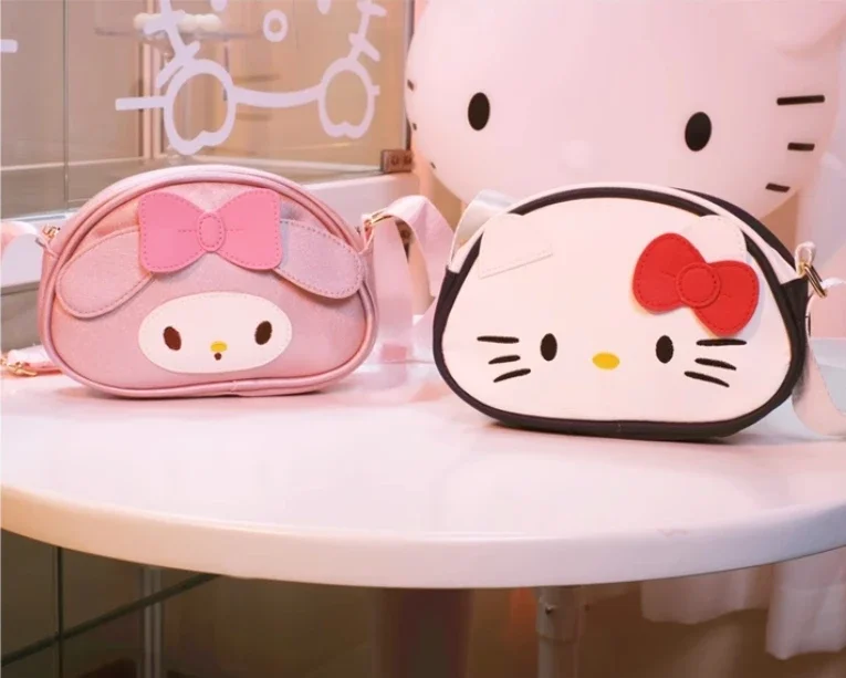 2024, сумки на плечо с героями мультфильмов