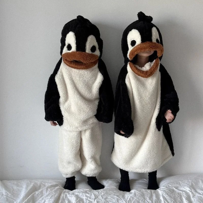 

New Fun Penguin Onesie Pyjamas Children's Adorable Robe Pyjamas Adult Cosplay Animal Costume Plush Loungewear Sleepwear Set 2026