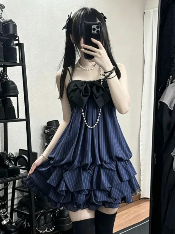 2026 Japanischer Kawaii-Stil Lolita-Kleid für Damen, Vintage Süßes Spitzenkleid mit Schleife und Rüschen, Harajuku Y2k Slim Bandage-Kleid für den Sommer