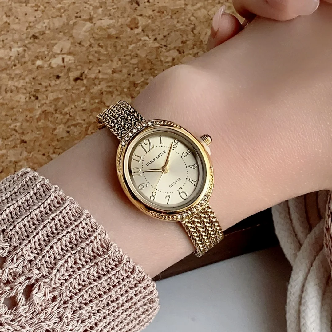 Vintage Adjustable Steel Band Bracelet Women Watches Golden Ladies Watch Oval Quartz Wristwatch Female Clock Relojes Para Mujer