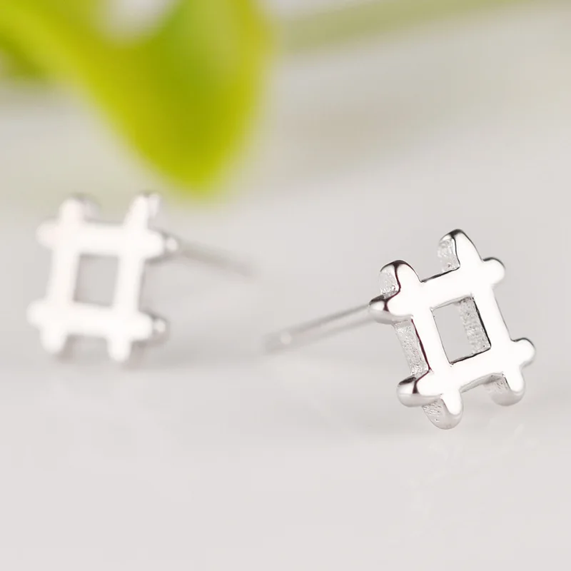 Orecchini geometrici in argento sterling 925 dal design a quadretti Orecchini semplici ed eleganti in stile coreano alla moda per le donne