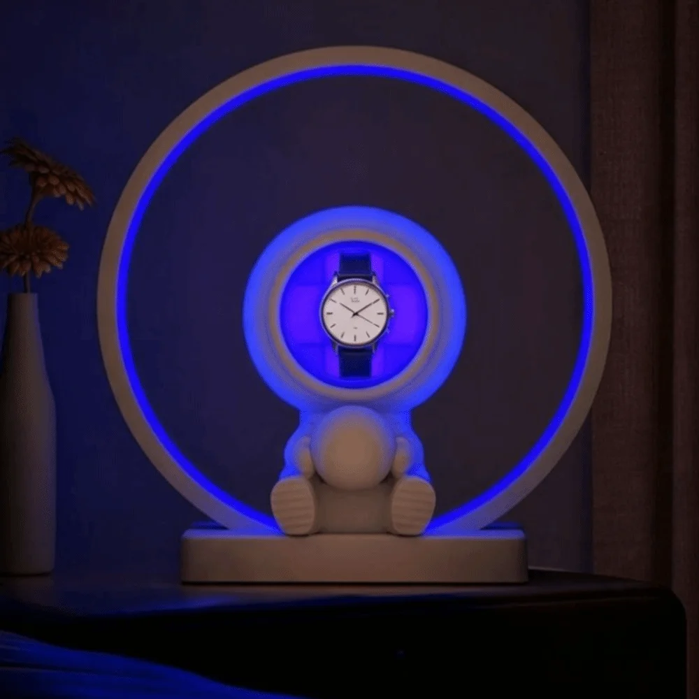 Swinging Automatic Spaceman Watch Winder Delicate Advanced Watch Winding Device Elegant Creative Watch Storage Box Display