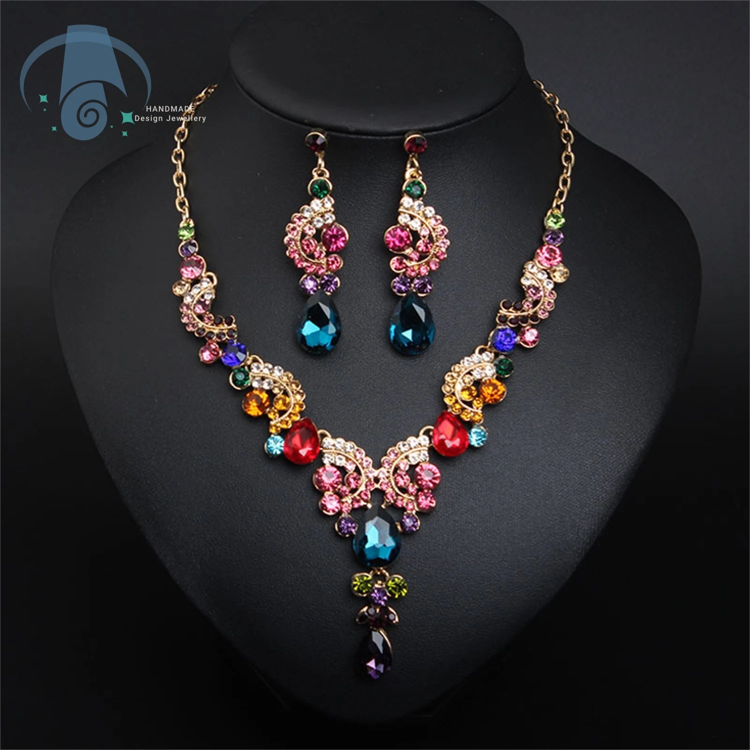 

Vintage Style Exaggerated Jewelry Set Necklace With Earrings Electroplated Alloy Costume Accessories For Women Party Dress