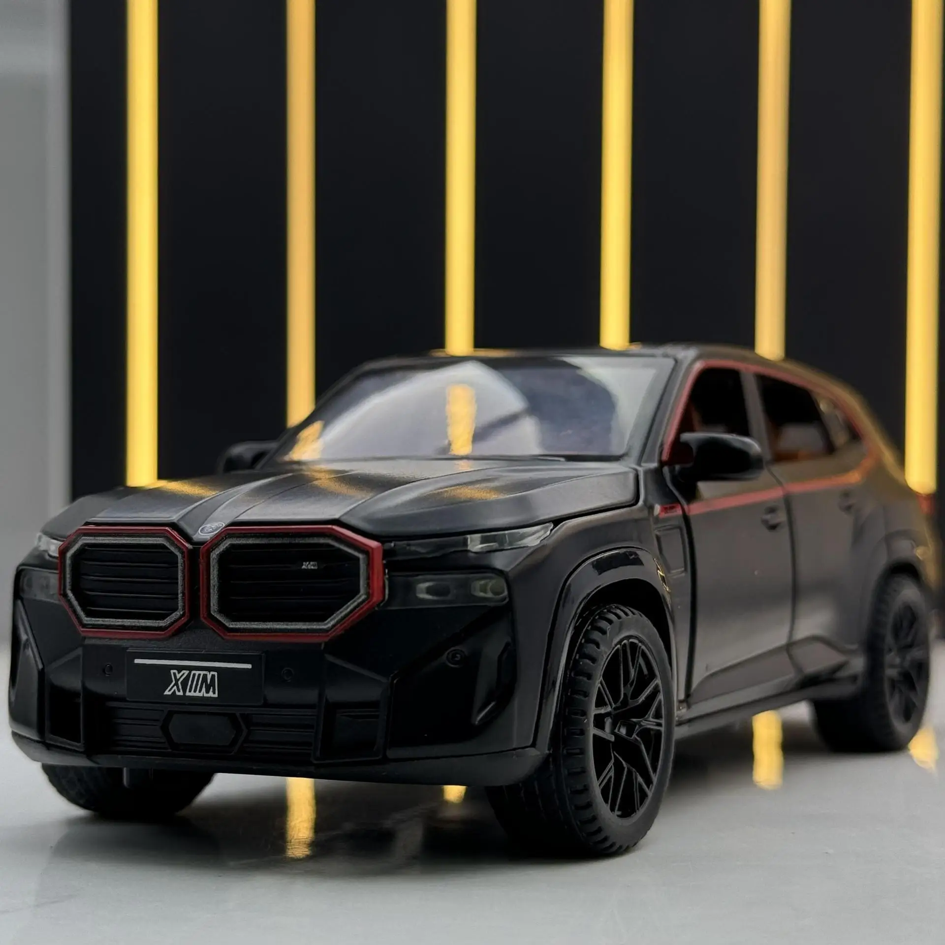 Miniature XM 1:32 Alloy Car Toy, Glowing Lights & Realistic Sounds, Kids' Dream Racing Model