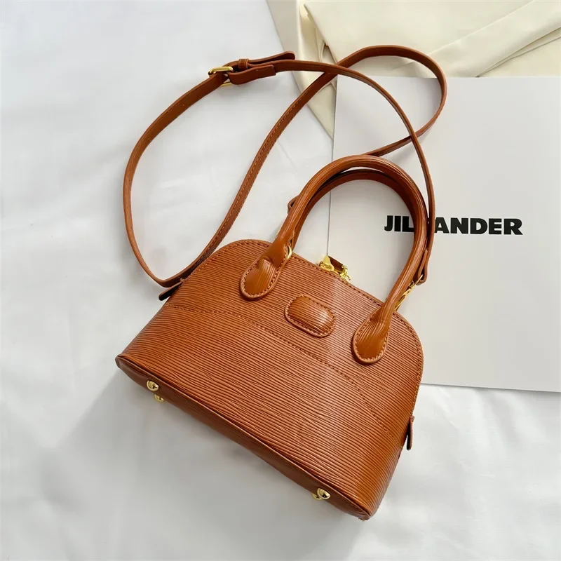 Bolso de hombro con cremallera de alta calidad, bolso cruzado con correa de cadena para ocio al aire libre, bolso de mujer de estilo elegante y moderno