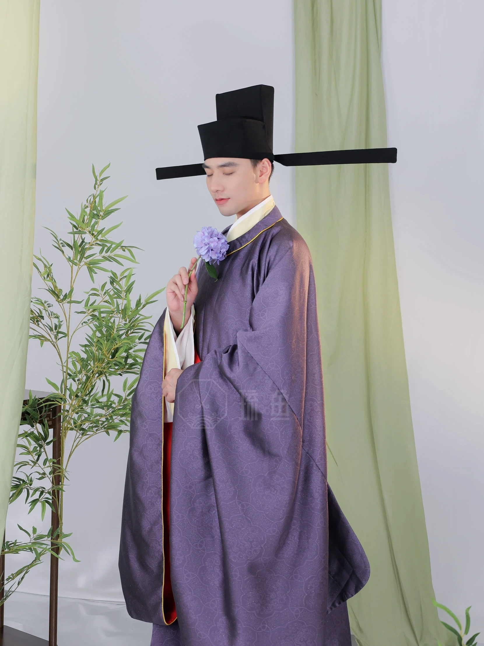 Chinese Hanfu Costume Ancient Official Attire Song dynasty Round neck robe Traditional Scholar Long Robe Swordsman Cosplay Outfi