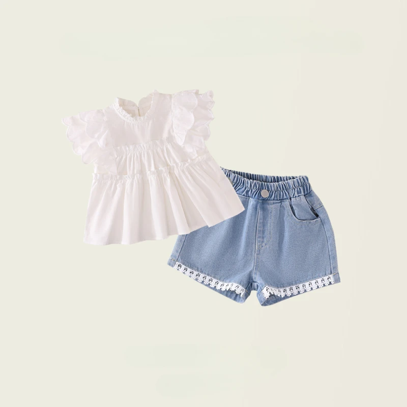 Girls Summer Sleeveless 2025 Summer New Children's Small Flying Sleeve Top + Denim Shorts Two-piece Set  Girl Clothes