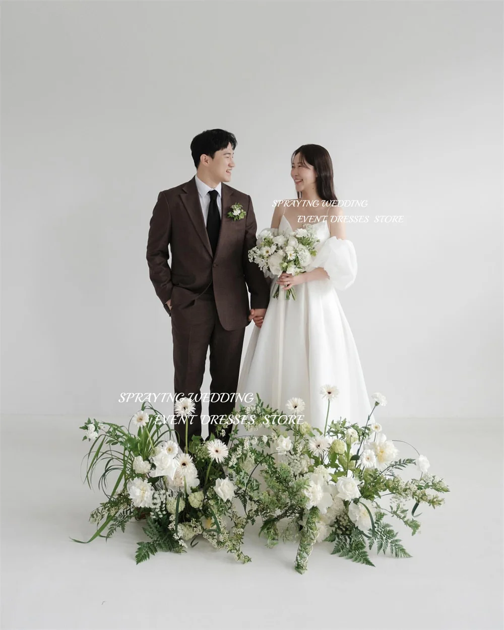 SPRAYING Simple V-Neck Strap Korea Wedding Dresses Photo Shoot Long Puff Sleeve V Neck Bridal Gown 웨딩드레스 Corset Customized 2025