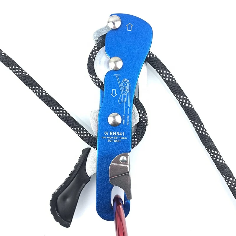 Outdoor Climbing Manually Controlled Rescue Stop Descender Safety Manual Descender Device Climbing Descender