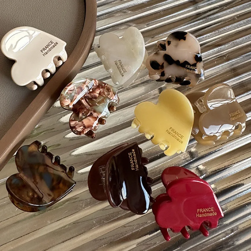 

4 шт., новые маленькие ацетатные крабы для волос 3,5 см для девочек, милые заколки для волос в форме сердца, женские аксессуары для волос, заколки для волос, зажимы