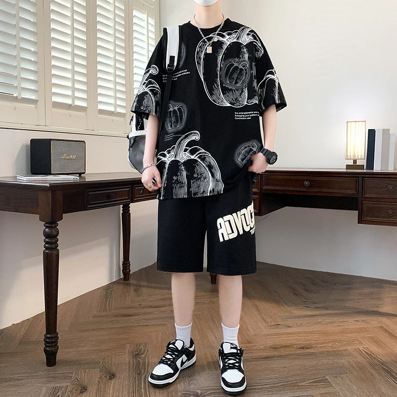 

Модные мужские комплекты с короткими рукавами, лето 2025 г., повседневные свободные футболки и шорты, комплект одежды, верхняя одежда, топы, футболки и брюки, спортивный костюм из 2 предметов