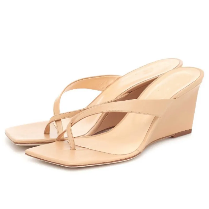 

DINGZHUANG Fashionable women's high-heeled slippers Apricot colored leather slippers About 11cm heel height Wedge heel flip flop
