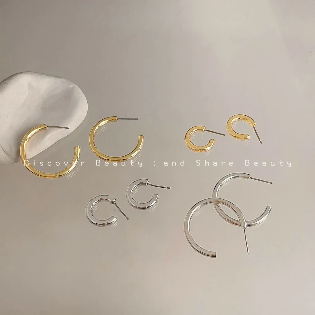 accessori-fai-da-te-orecchini-a-c-in-metallo-stile-minimalista-orecchini-a-lobo-coreani-di-nicchia-di-alta-gamma-da-donna-stile-freddo-e-versatile