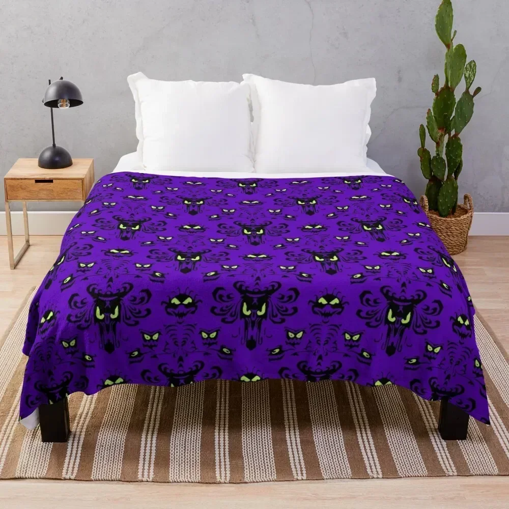 

Happy Haunted Wallpaper Throw Blanket All Season Lightweight Soft Blanket for Bed