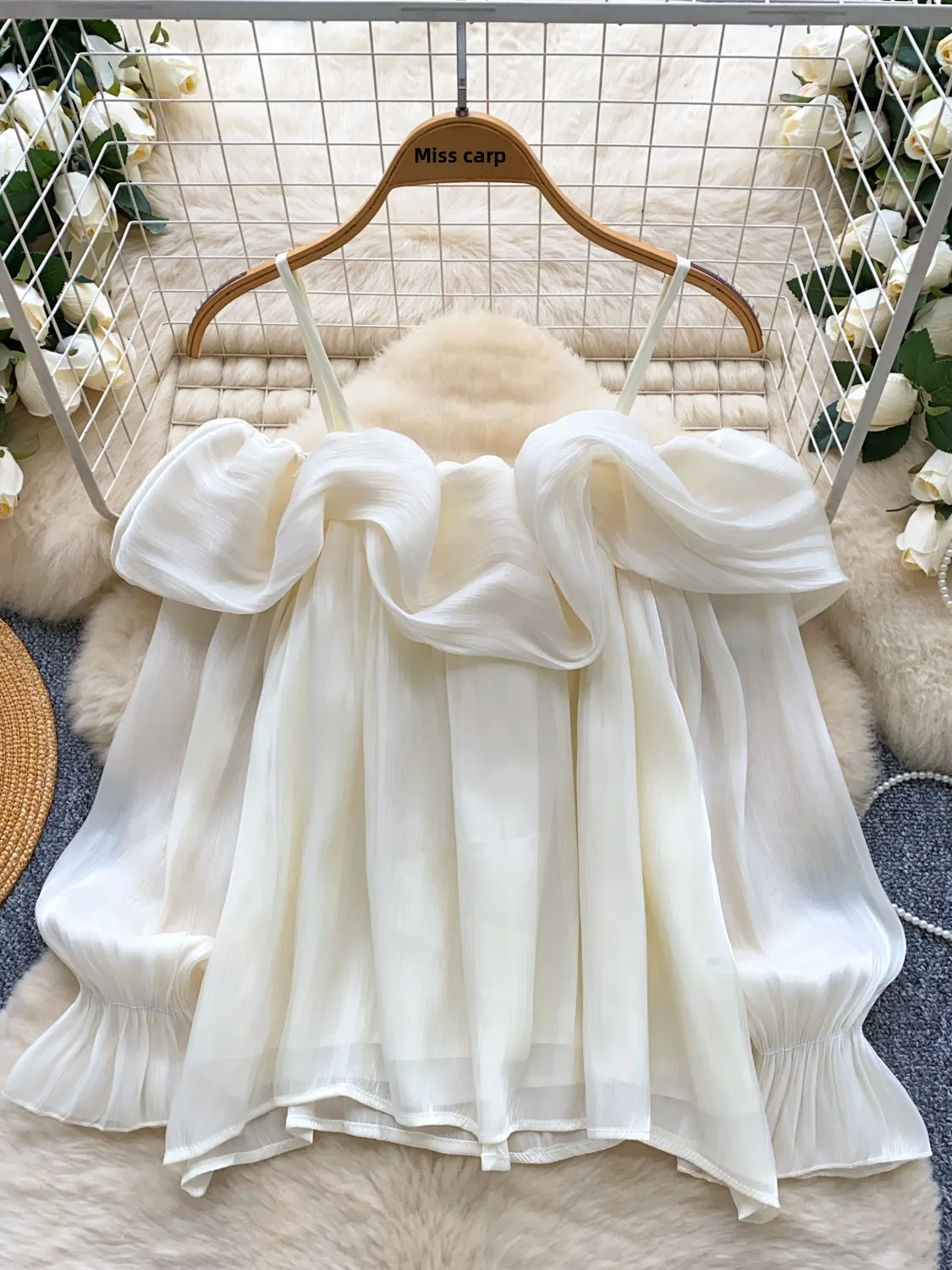 

Элегантная женская шифоновая блузка с открытыми плечами, свободного кроя, в корейском стиле, с длинным рукавом, дышащая, приятная к телу, для повседневной носки