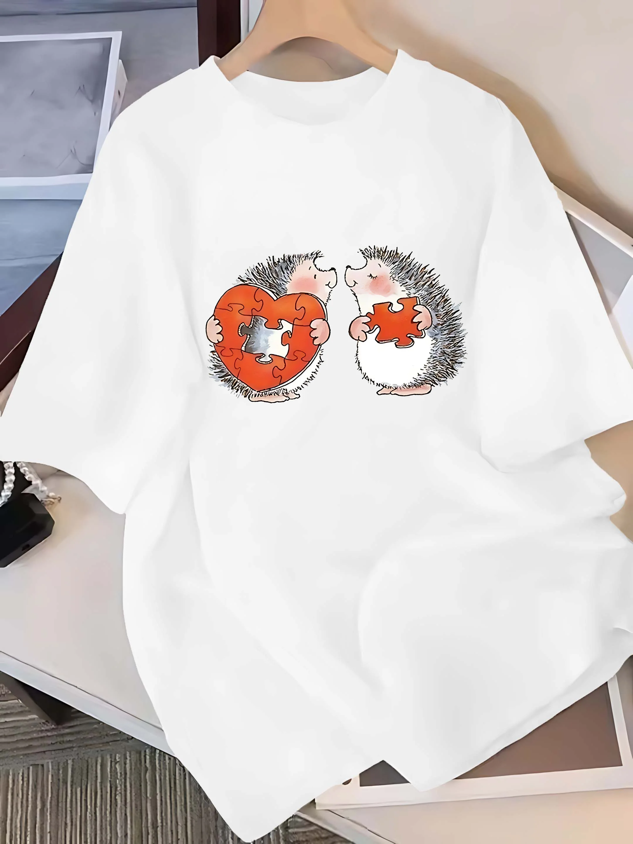 

Plus - Size Six Colour Short - Sleeve Tee: Adorable Hedgehogs Puzzle Heart Graphic