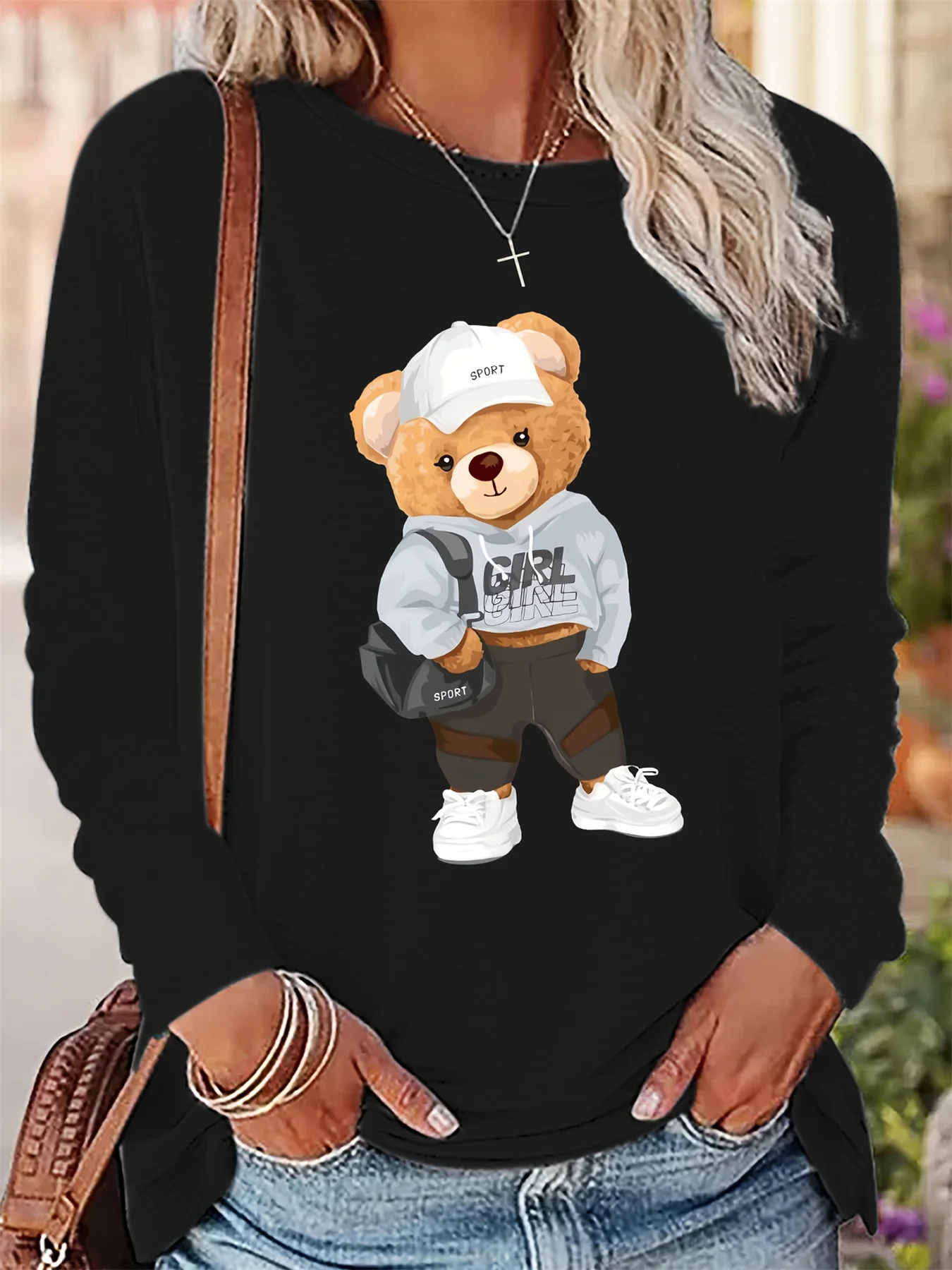 Women's Spring and Autumn 100% Cotton Fashion Casual Loose Cartoon Bear Pattern Printed Round Neck Long Sleeve T-shirt Top