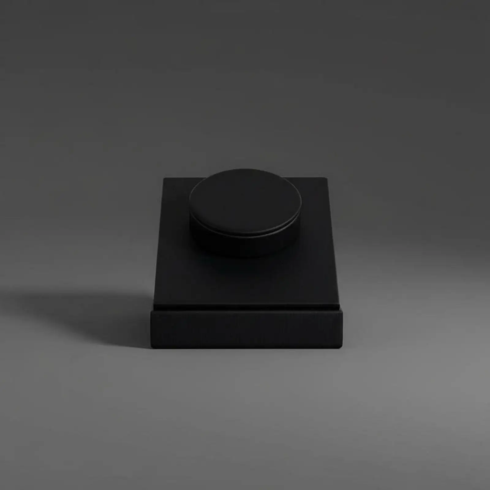 Professional Jewelry Display Stand for Bracelets Leatherette Organizer Jewelry Storage Solution for Exhibitors and Home