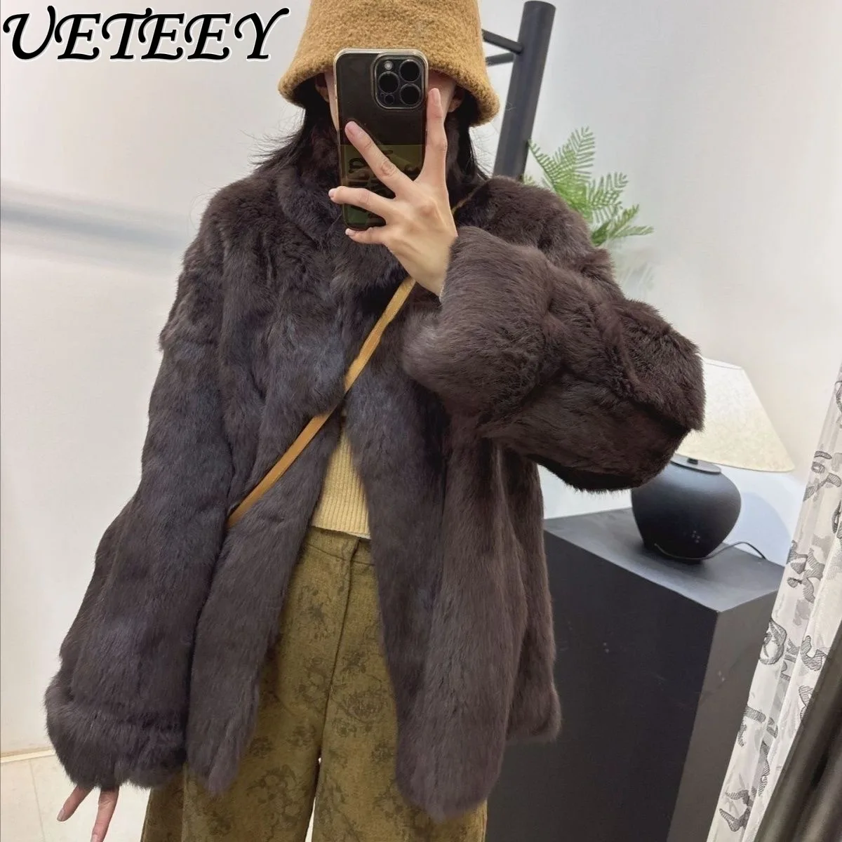 

Новая зимняя шуба из искусственного меха из кроличьего меха, хит продаж, модная теплая однотонная универсальная флисовая куртка средней длины