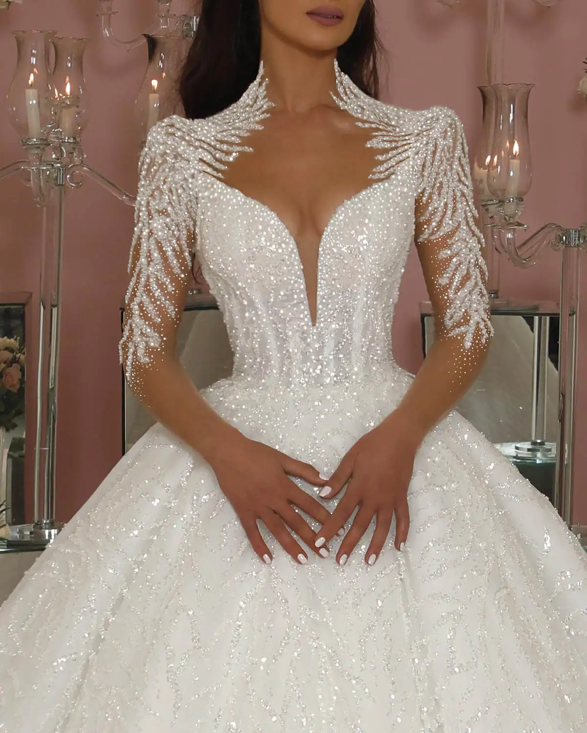 Luxury Wedding Dresses Ball Gown V-Neck Sequins Long Sleeve Floor-Length Princess Bride Dress Vestido de novia Custom Made