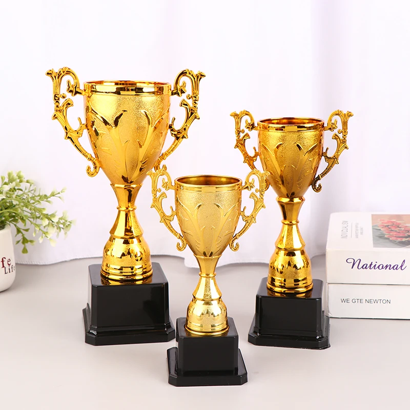 1Pcs Award Trophy Winner Trophies Children Plastic Trophy Toys For Kids Competition Reward Prize Party Favors home decor