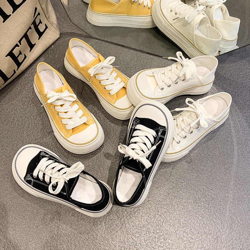 2023 Spring/Summer New Fashion Korean Edition Simple and Versatile Board Shoes for Women Wearing Casual Ugly Cute Big Head Canva