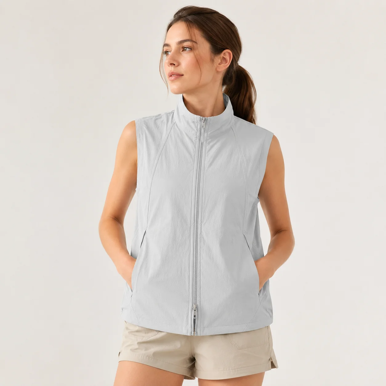 EOENKKY Women Lightweight Outdoor Vest UV Protection Windproof Quick Dry Sleeveless Jacket Two Way Zip Hiking Travel