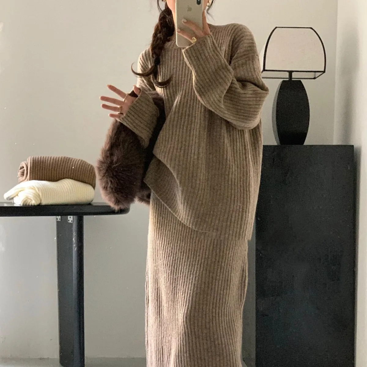 

Осень-зима, новая мода, женские однотонные свободные повседневные модные простые базовые трикотажные комплекты из 2 предметов, свитер с круглым вырезом, юбки женские