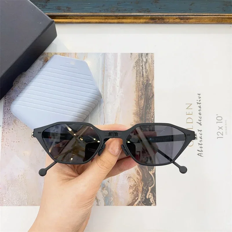 Women's Glasses For The Sun Rova Fold lentes de sol mujer Search Geometry Cat Eye Folding Sunglasses for Men and Women