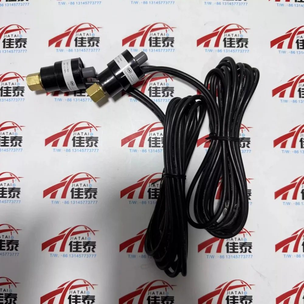 Nuovo di zecca e adatto per l'originale Carrier 30HXC/30XW macchina a vite interruttore ad alta pressione WB12BE016 aria condizionata centralizzata acc