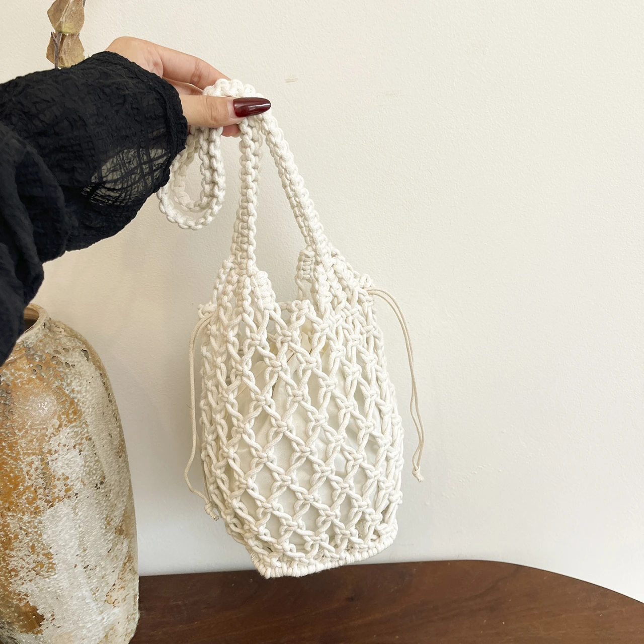 Bohemian Crochet Mesh Bucket Bag for Women Woven Beach Tote with Removable Liner, Lightweight Shoulder Bag for Summer Vacation