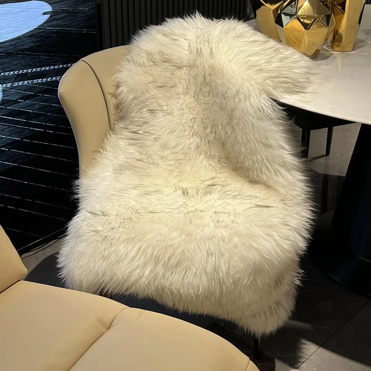 High quality pure fluffy sheepskin carpet natural thick velvet single-layer fur sheepskin carpet children's bedroom sofa chair