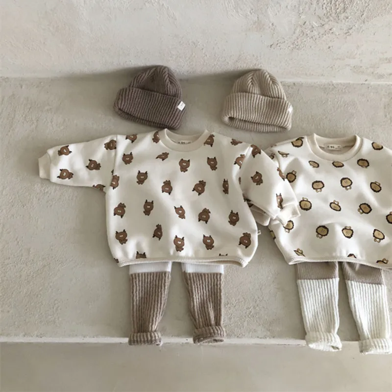 2023 Spring New Baby Clothes Set Infant Boys Girls Cute Lion Bear Animal Print Tops + Pants 2pcs Set Toddler Outfits Child Suit