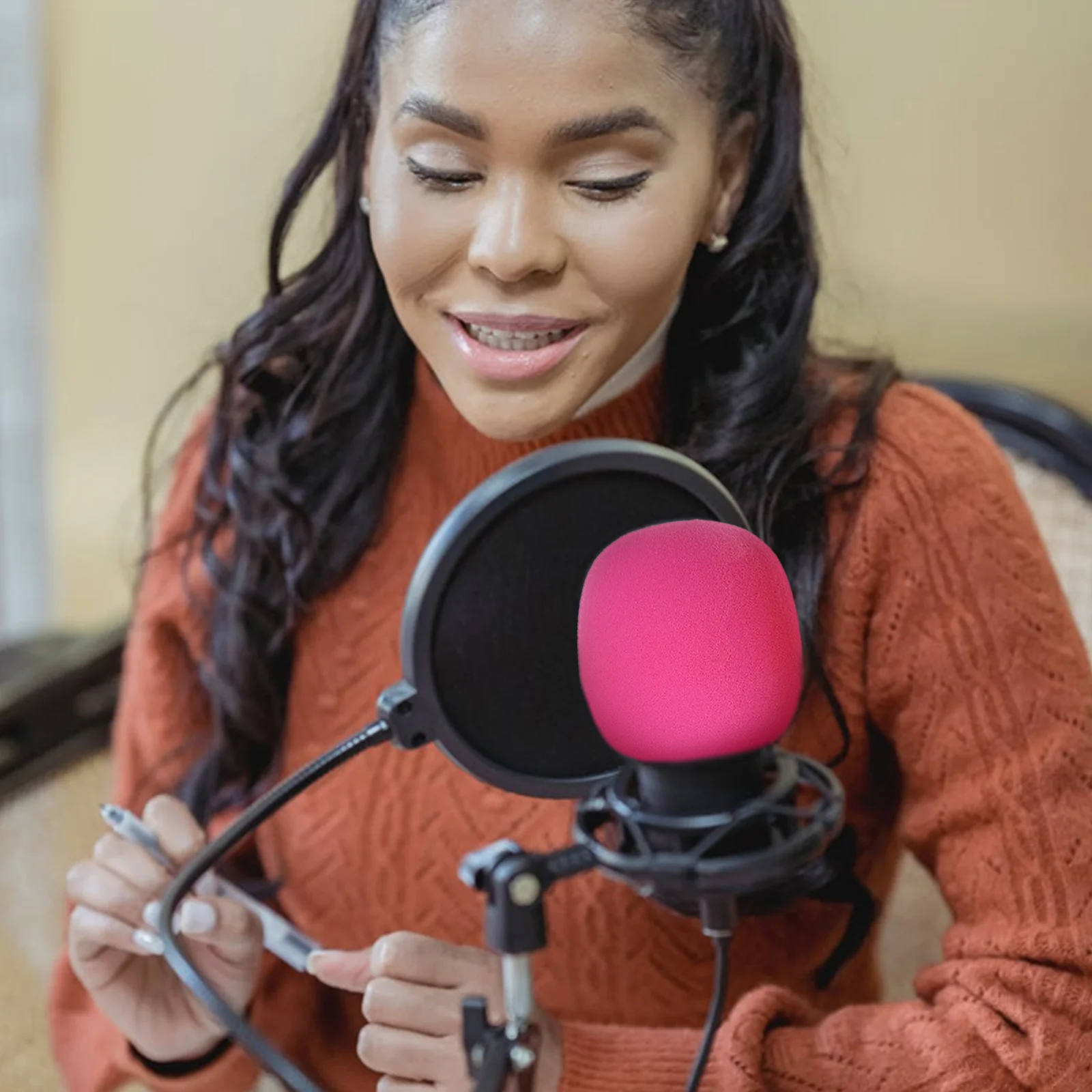 

5Pcs Microphone Protective Covers Pink Comfortable Mic Pads for News Interviews Dance Ball Microphones Sponge Covers