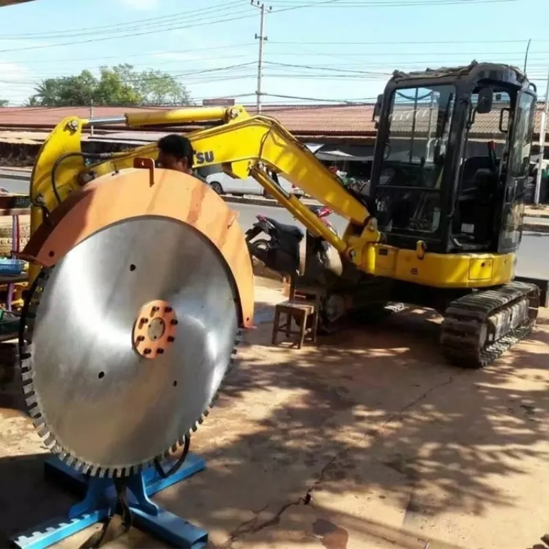 Heavy Rock Saw Attachment Reinforced Structure Cutting Tool For Construction Machinery Harsh Environment