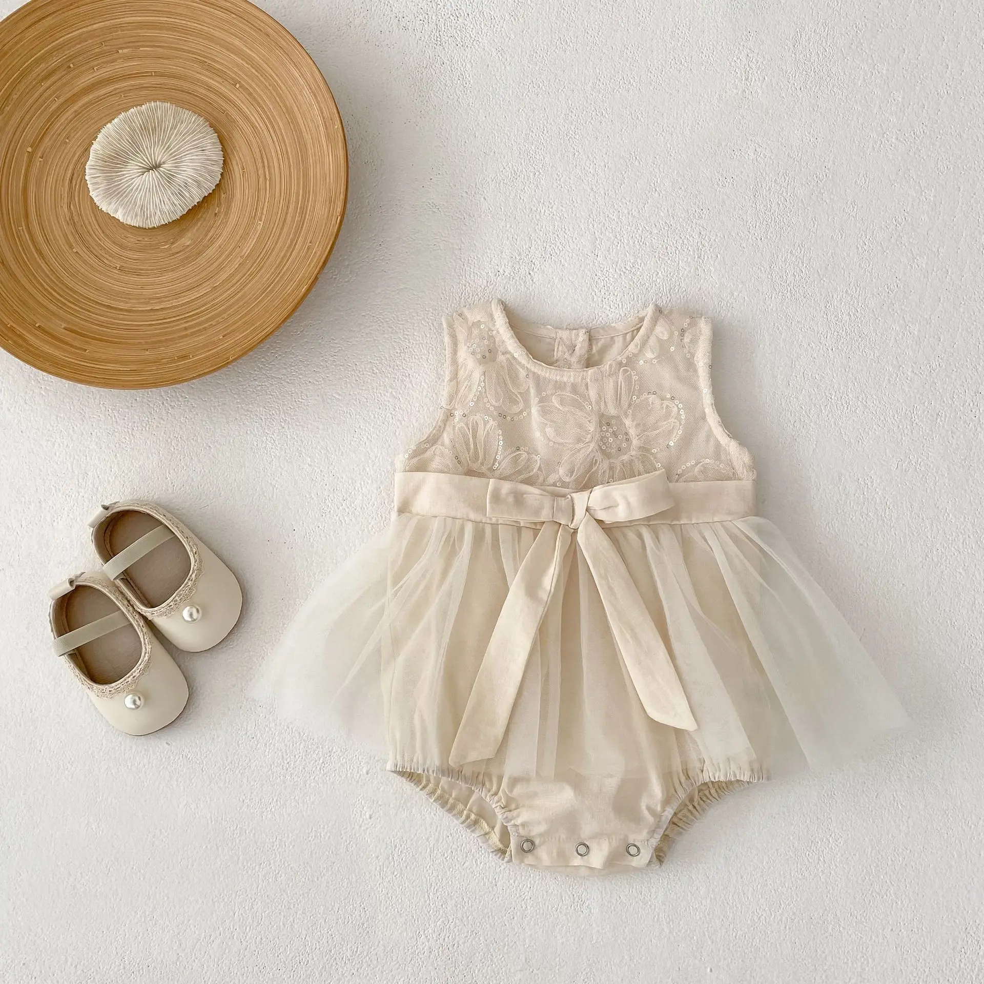 

Новая летняя одежда для малышей 0-3 лет, изысканная юбка принцессы для маленьких девочек, треугольный комбинезон с вышивкой, юбка