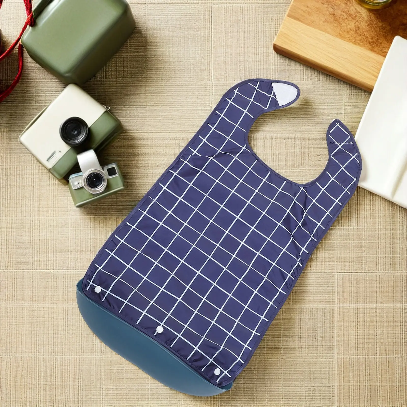 2pcs Waterproof Adult Bibs For Seniors Elderly Eating Apron Reusable Large Clothing Protector Washable Mealtime Solution For