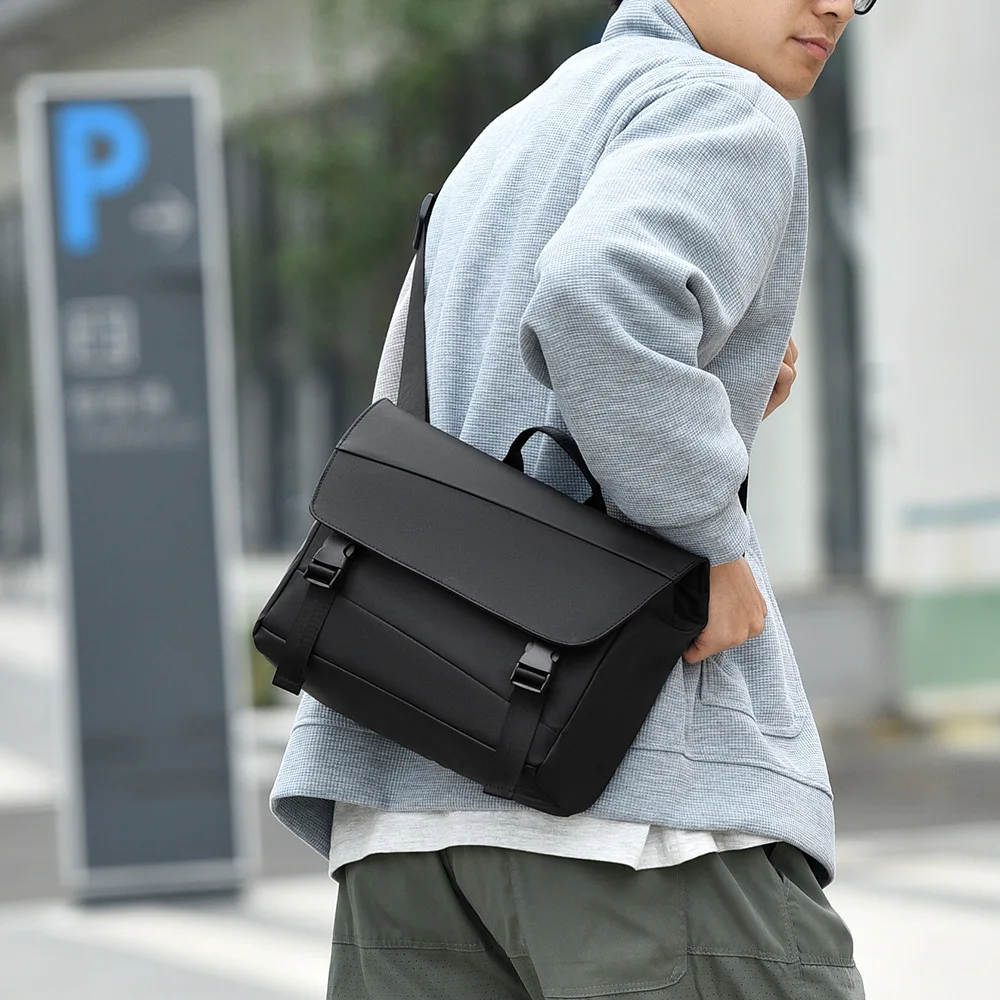 

Waterproof leather film flip cover lock single-shoulder bag for men, flat storage, and large-capacity crossbody square backpack