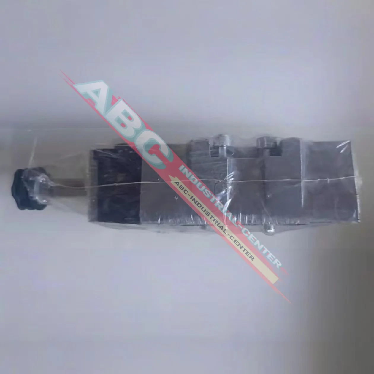 صمام الملف اللولبي SXE9573-A75-00 العلامة التجارية الجديدة SXE9573-A81-00