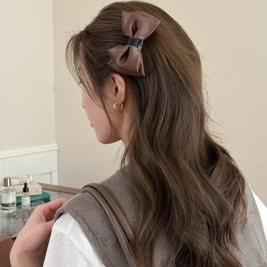 Elegant Vintage Velvet Bow Half Up Hair Comb for Women Back of Head Fall Winter Daily Premium Comfortable Chic