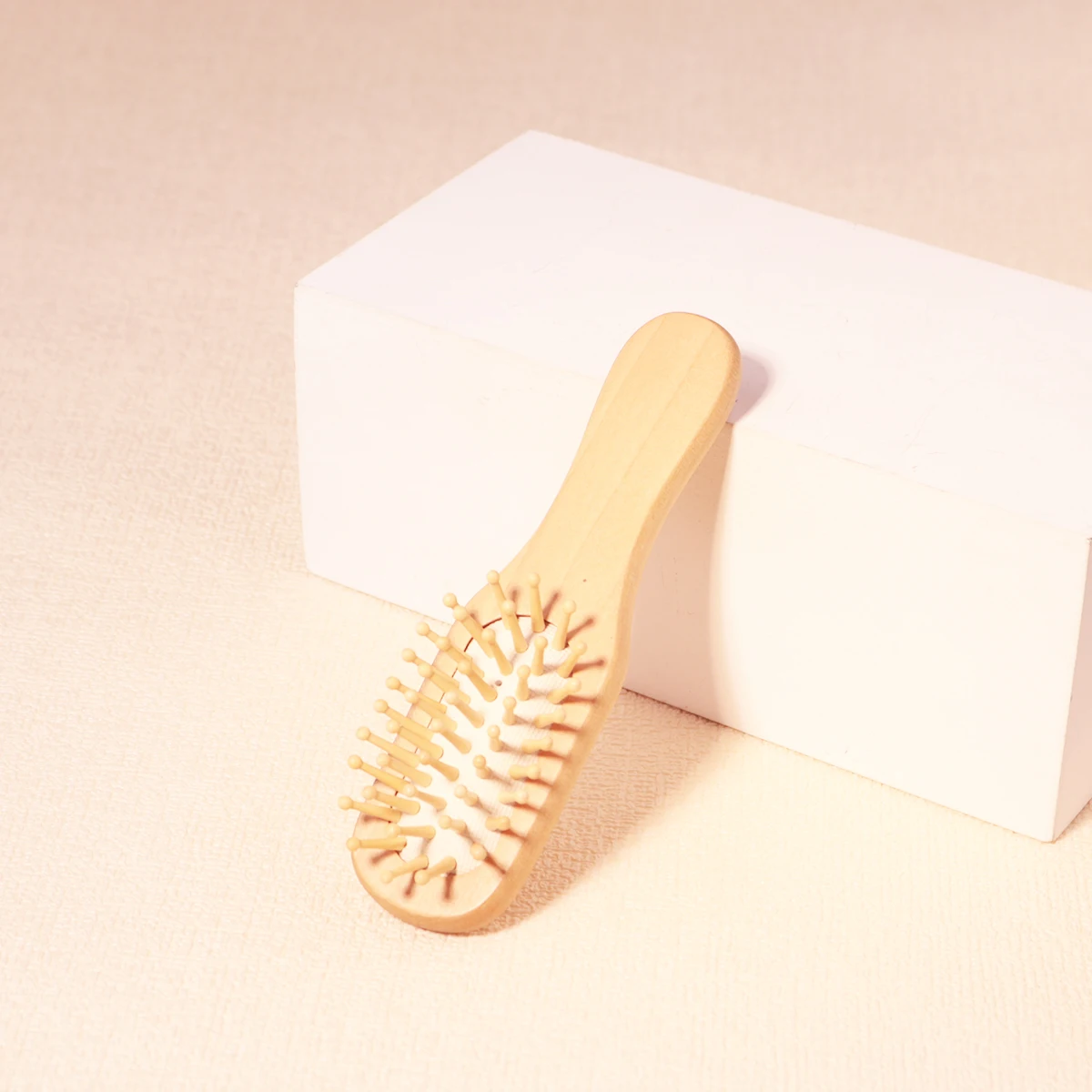 Wooden hair airbag comb, exquisite and compact, easy to carry, suitable for all hair types, special for real hair wigs