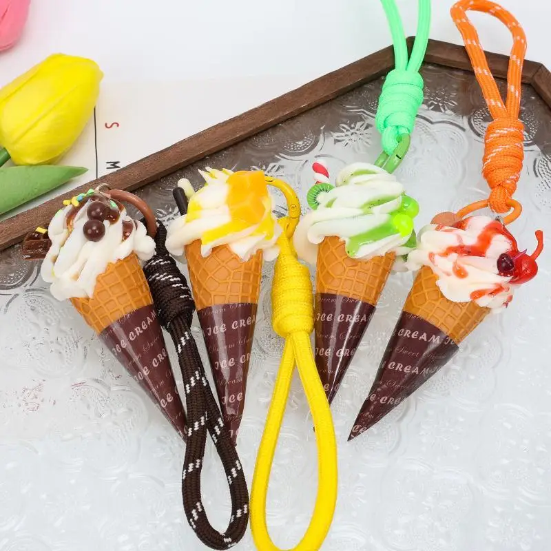 Simulations-Eiscremekegel-Schlüsselanhänger, geflochtenes Lanyard, realistisches Design, Rucksackanhänger, Geschenk für Mädchen – Detail 7