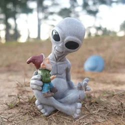 Unique Alien Gnome Ornament Resin Decorative Figurines Gnome Dwarf Statue Crafts Christmas Garden Desk Decoration Home Decor