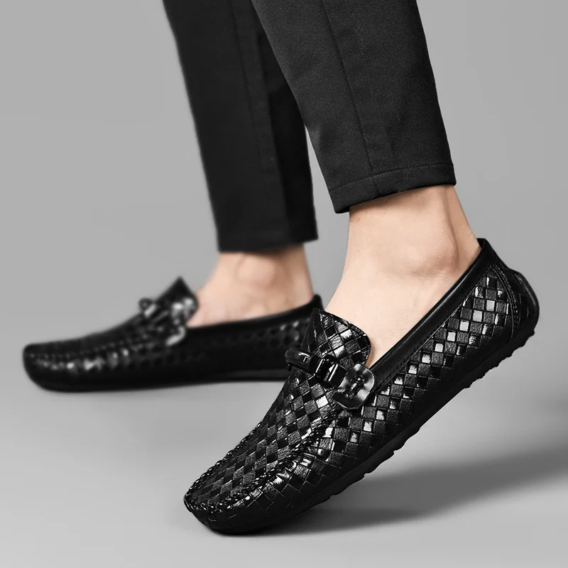 Leather Men Shoes Casual Flats Men Shoes Breathable Loafers Genuine Leather Slip Moccasins Comfortable Checkered embossing 2019